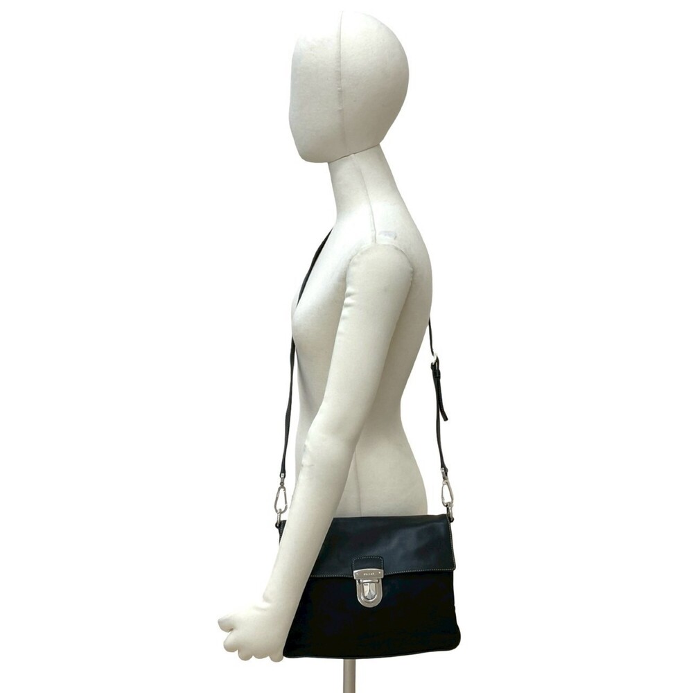 PRADA Black Leather Shoulder Bag - Picture 2 of 10